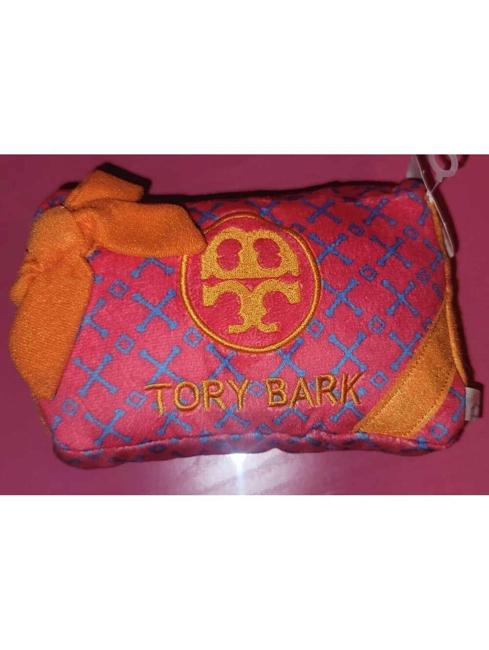 HAUTE DIGGITY DOG TORY BARK GIFT BOX SQUEAKY DOG TOY PLUSH NWT